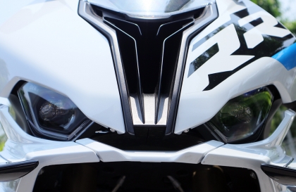Diện kiến mẫu supersport tiền tỷ - BMW S1000 RR phiên bản 2024